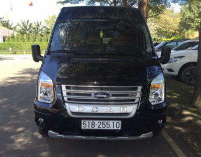Ford Transit Limousine 10 chỗ 2020