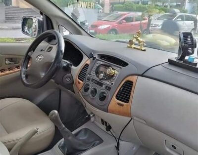 Toyota Innova