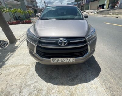 Toyota Innova 2020